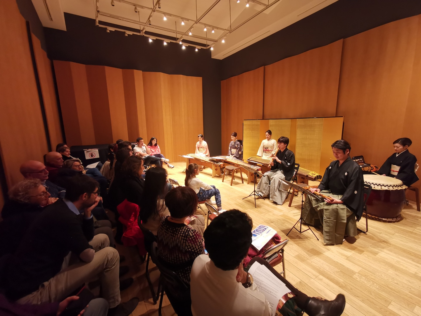 Explore traditional Japanese music and instruments · ☆4.98