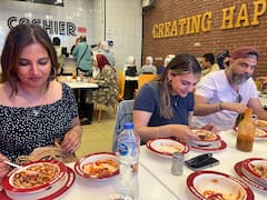 Prueba la comida callejera con un experto local