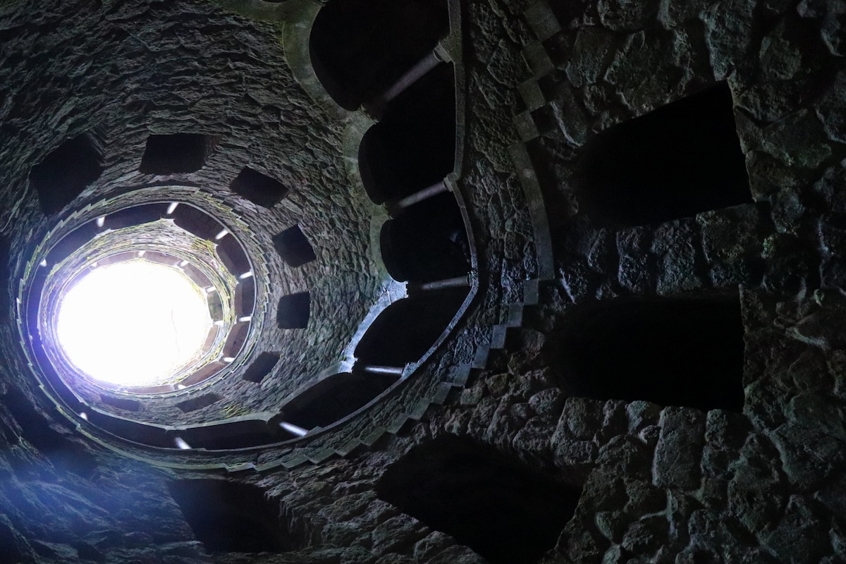 Discover Sintra and taste wine