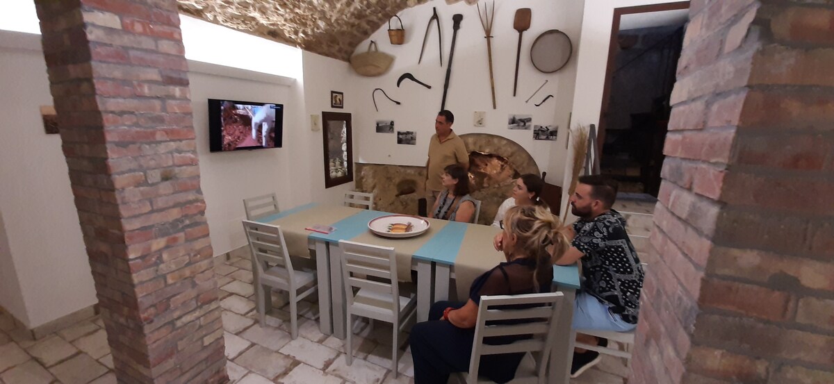 Discover the Caves of the Ancient Granary