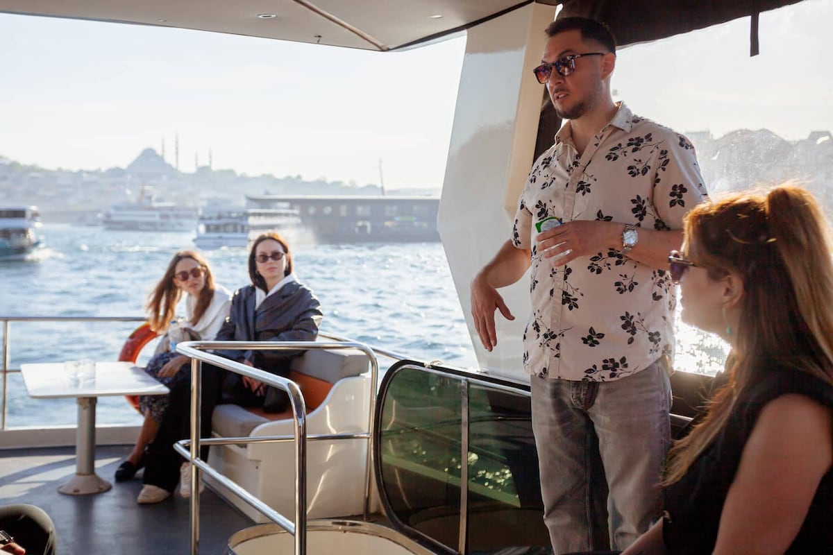 Golden Hour Bosphorus Sunset Yacht Cruise