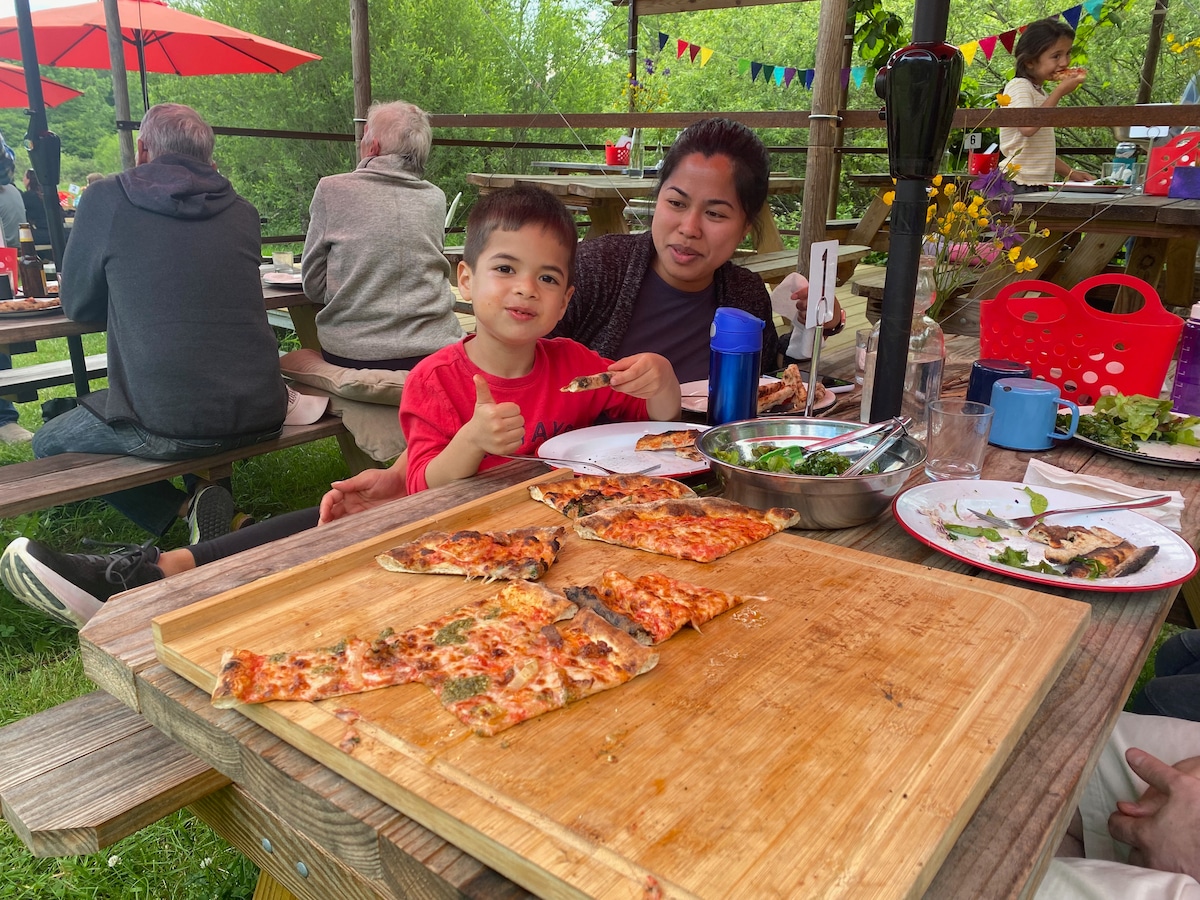 Saturday Pizza Night at Stony Creek Farmstead