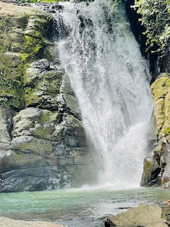 Puerto Viejo hidden gems and waterfall