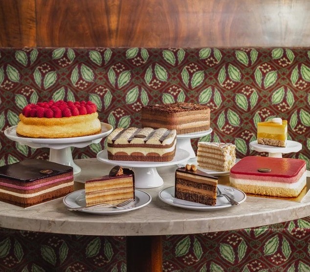 Secrets and Scandals of Vienna with Cake