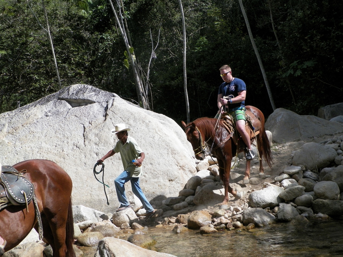 Ride through Mismaloya Mountains
