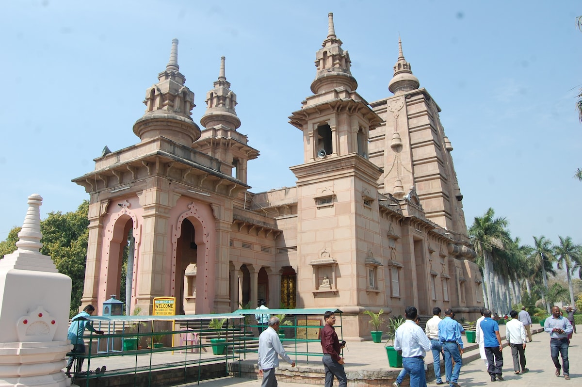 Stadtrundgang durch Sarnath und Varanasi