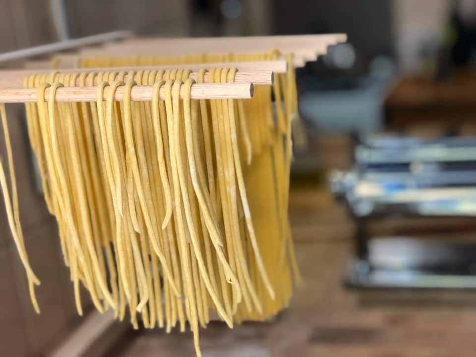 Cours de pâtes, bruschetta et tiramisu sicilien en toute simplicité