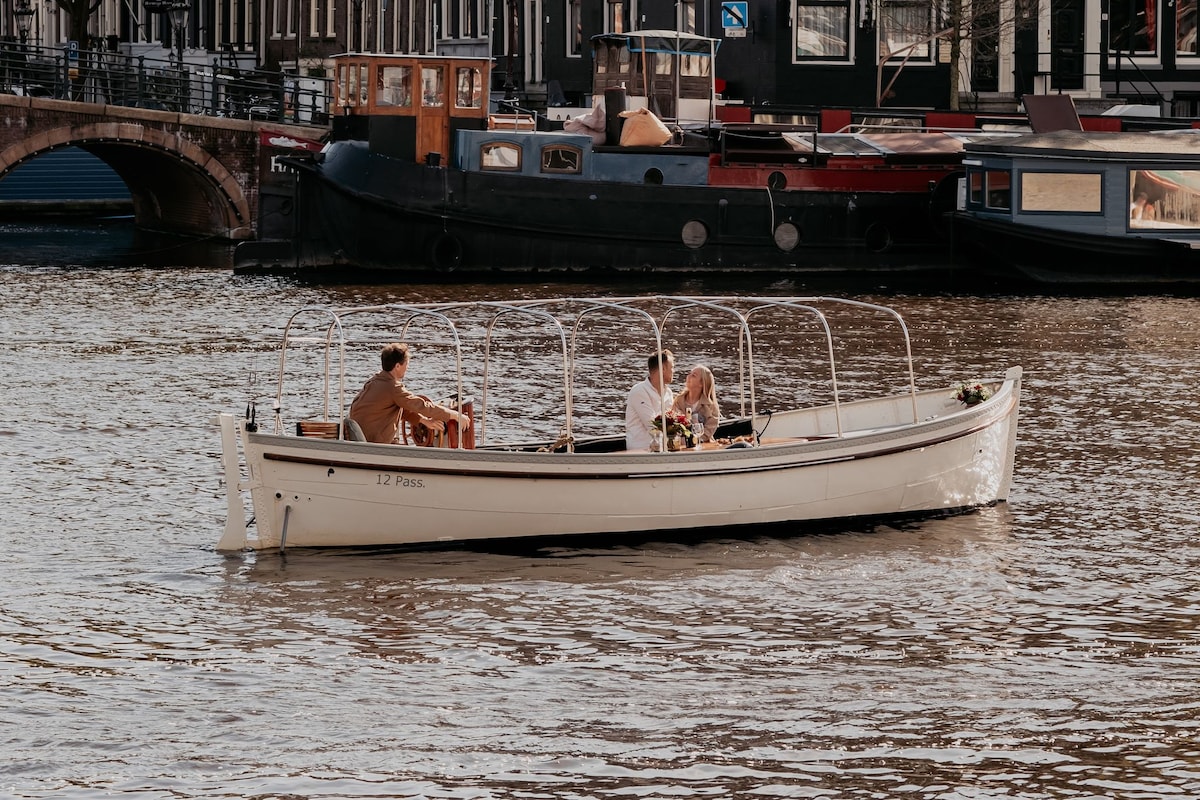 Romantic Private Canal Tour