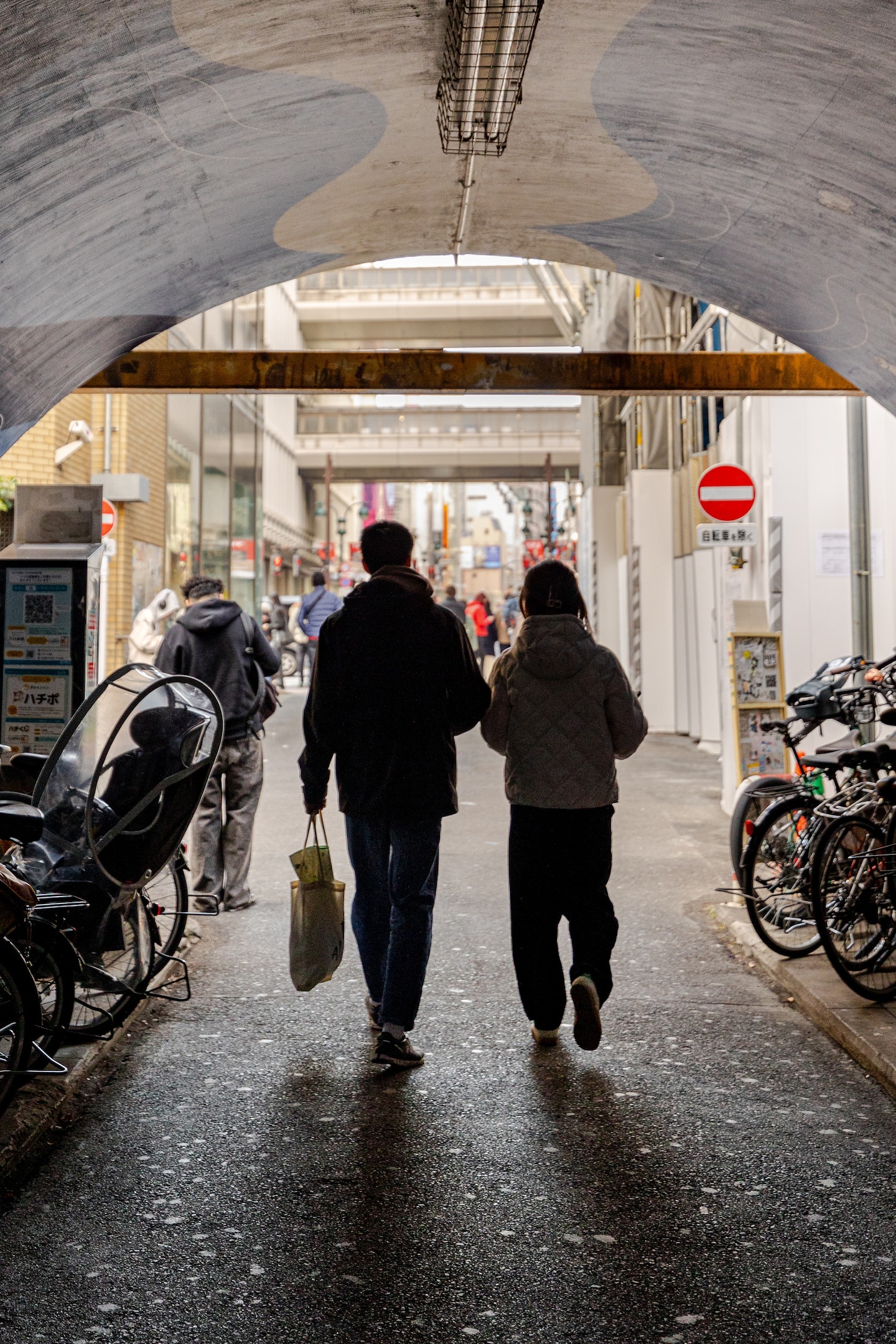 Discover Shibuya's hotspots and hidden alleys · ☆4.89
