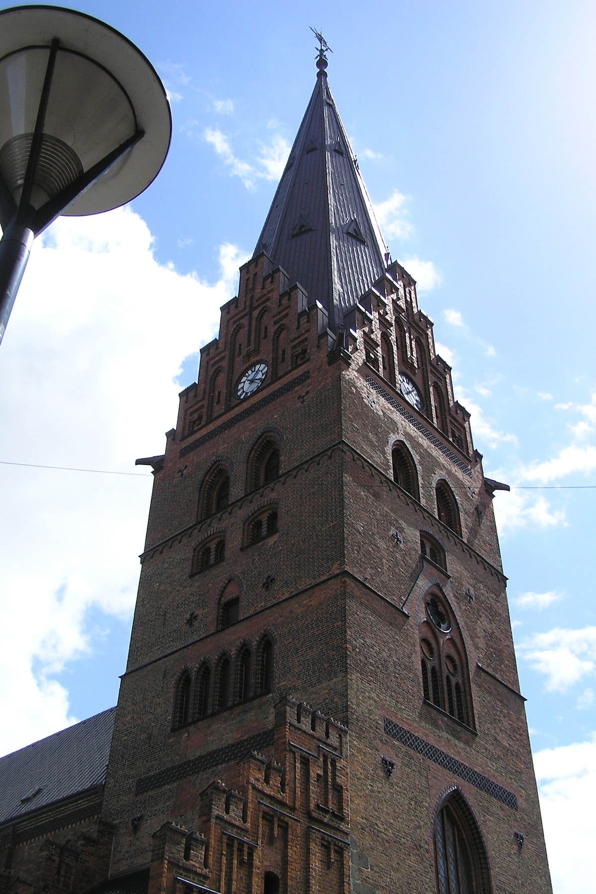 Hunt through the citys flea markets, thrift shops