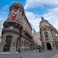 Walking tour Santiago por Propina