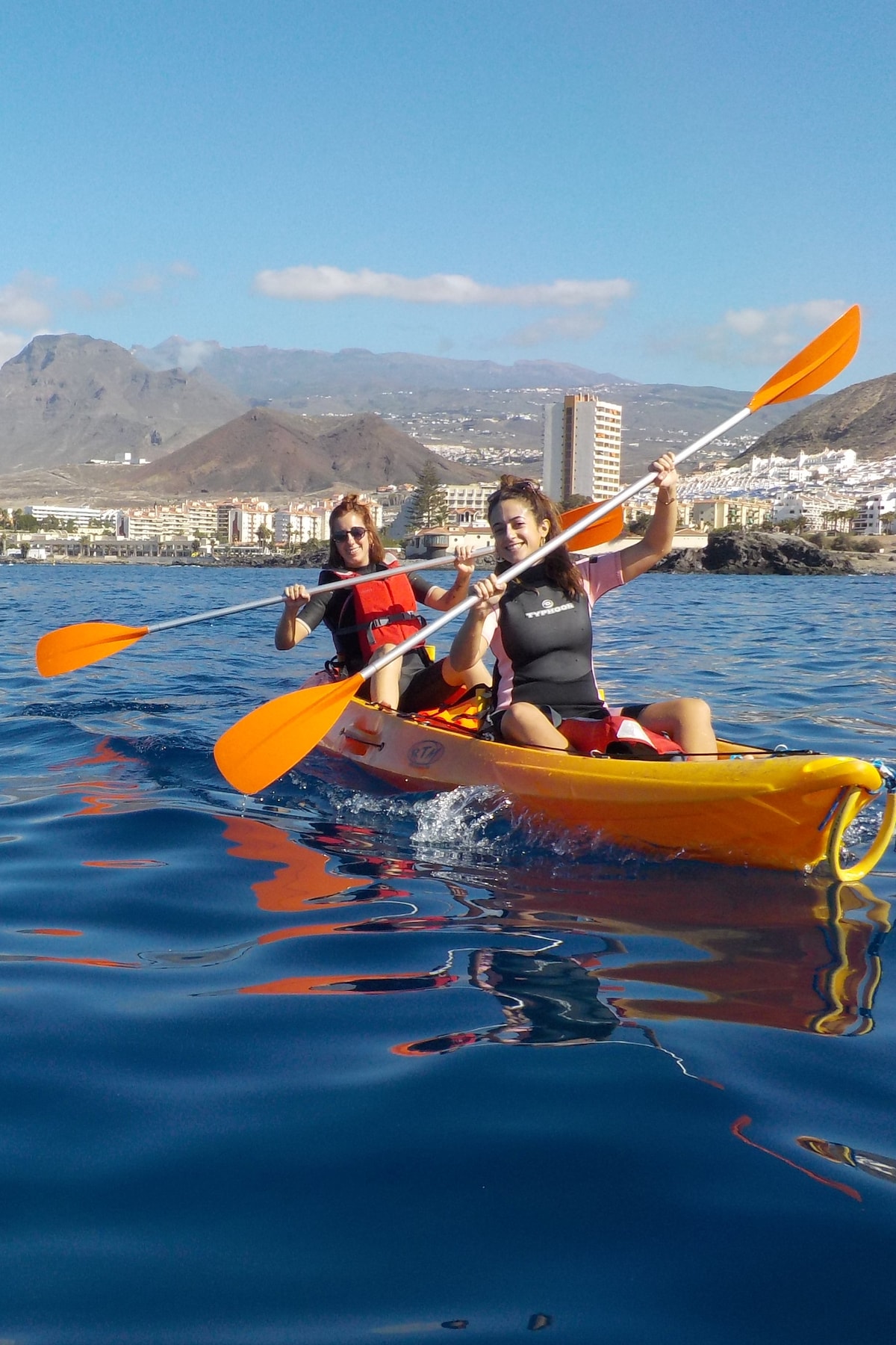 Wild dolphins and turtles by kayak experience