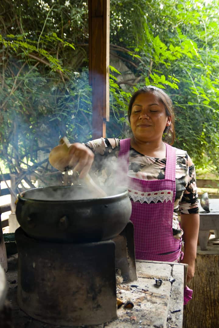 Kookles in Oaxaca
 rondleiding op de boerderij/markt en mezcal