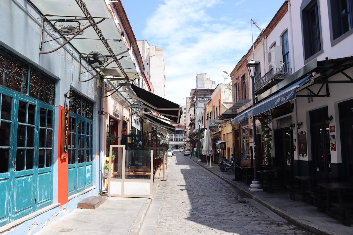 Explore Thessaloniki