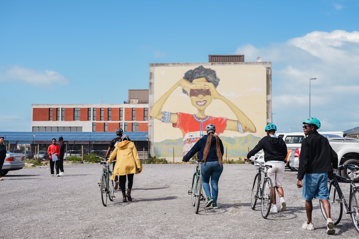 Khayelitsha Cultural Bicycle Tour/Shuttle & Lunch