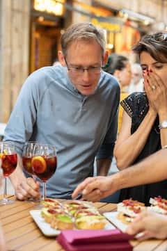 Saborea los pintxos únicos de Bilbao con vinos locales