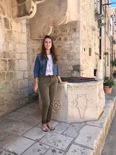 Promenera genom kulturarvet i Hvar