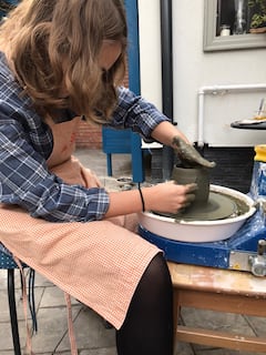 Make ceramic creations in a cozy studio