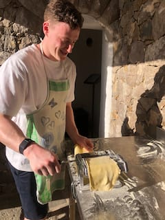 Cocina clásicos italianos en un jardín secreto de Sorrento