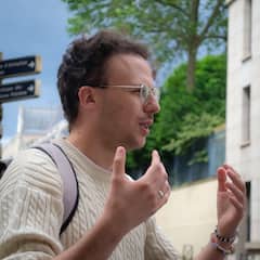 Разходете се из Левия бряг и Латинския квартал като парижанин