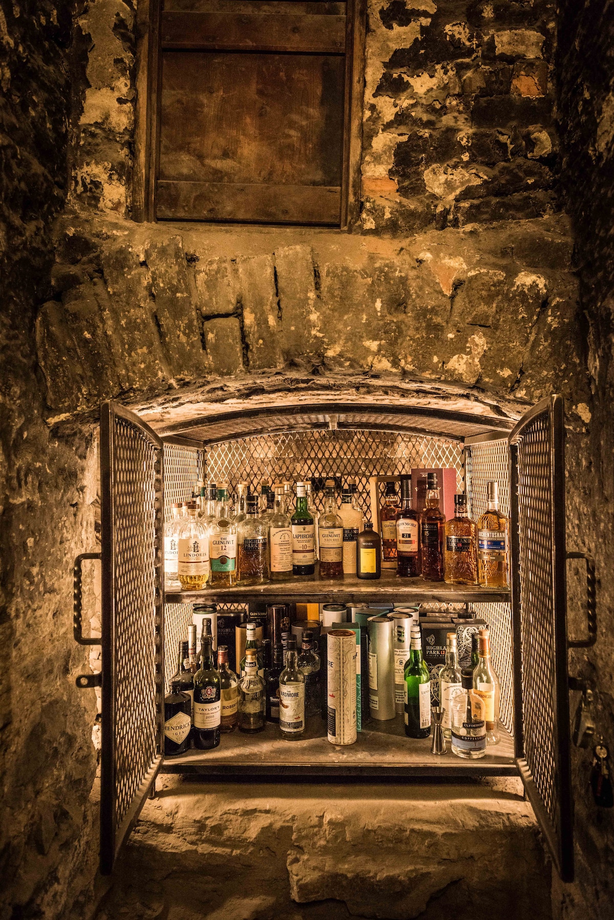 Verkostung von Whisky im The Lost Close