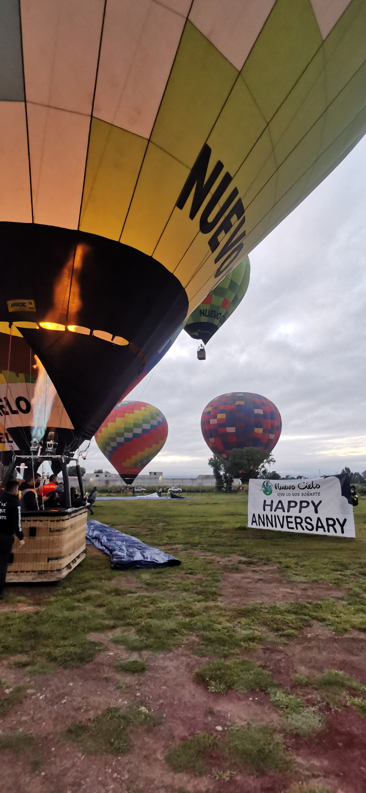 Teotihuacan Balloon Flight with Transportation from Mexico City