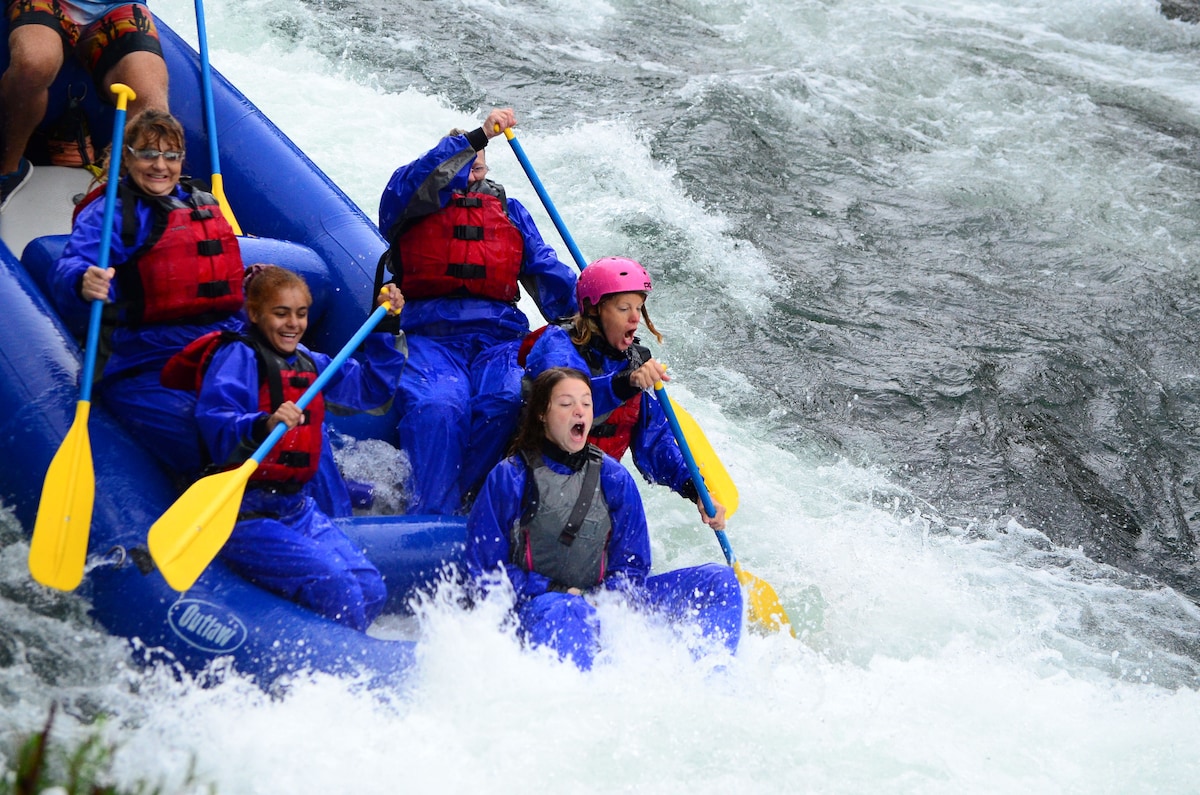 Whitewater rafting North Santiam River