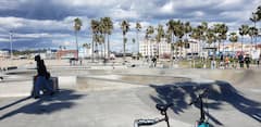 Pasea por Venice Beach