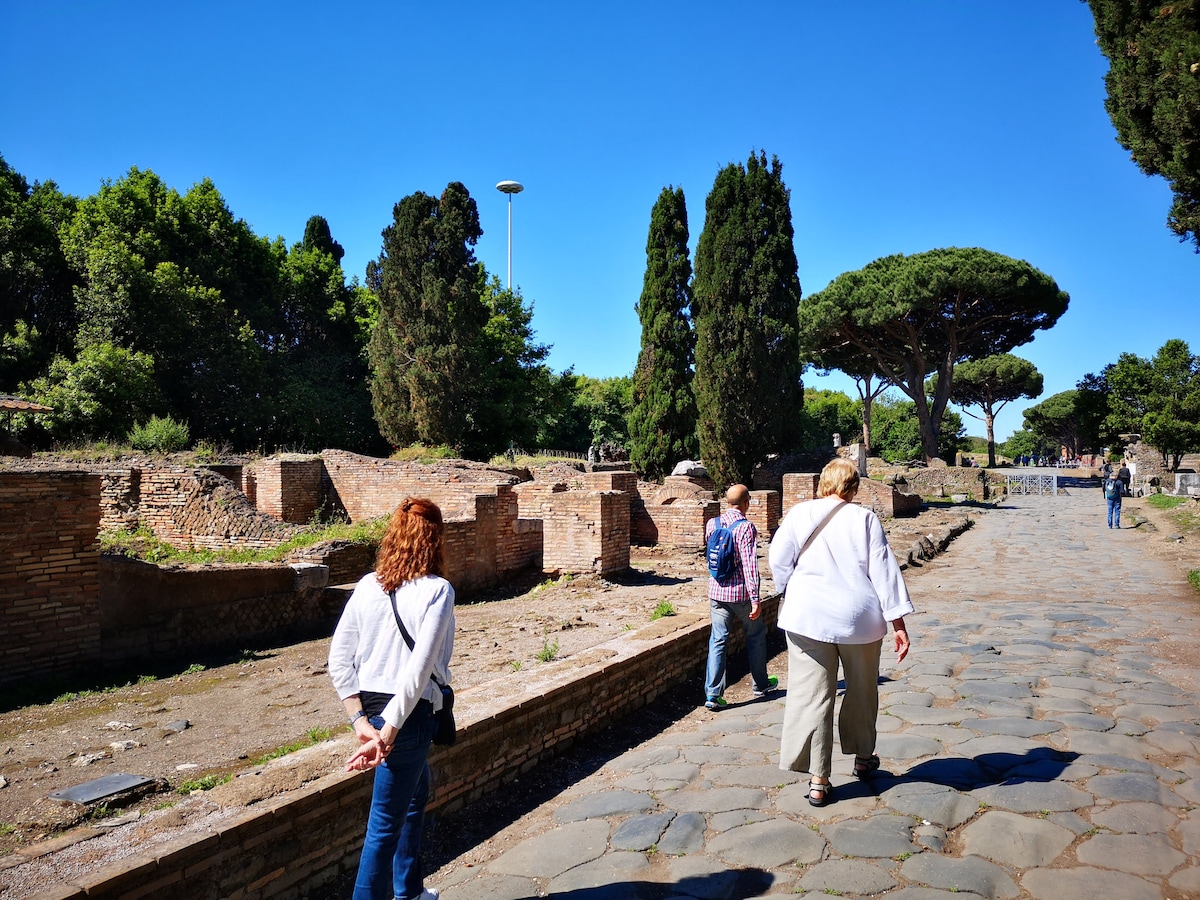 Explore Ostia Antica ruins with local Romans