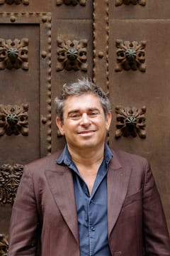 მოისმინეთ უცნაური და გასაკვირი ისტორიები