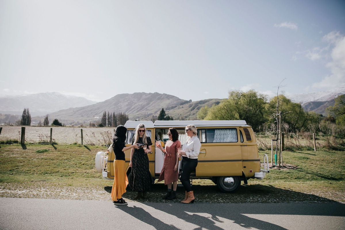 Winery hop in a vintage V W Kombi - Queenstown