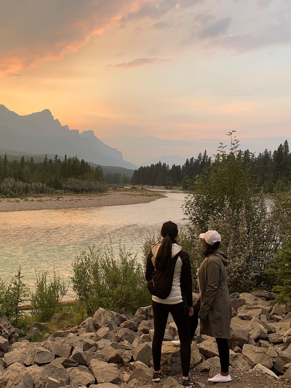 Banff Sunset and Stargazing Walking Tour 2hrs