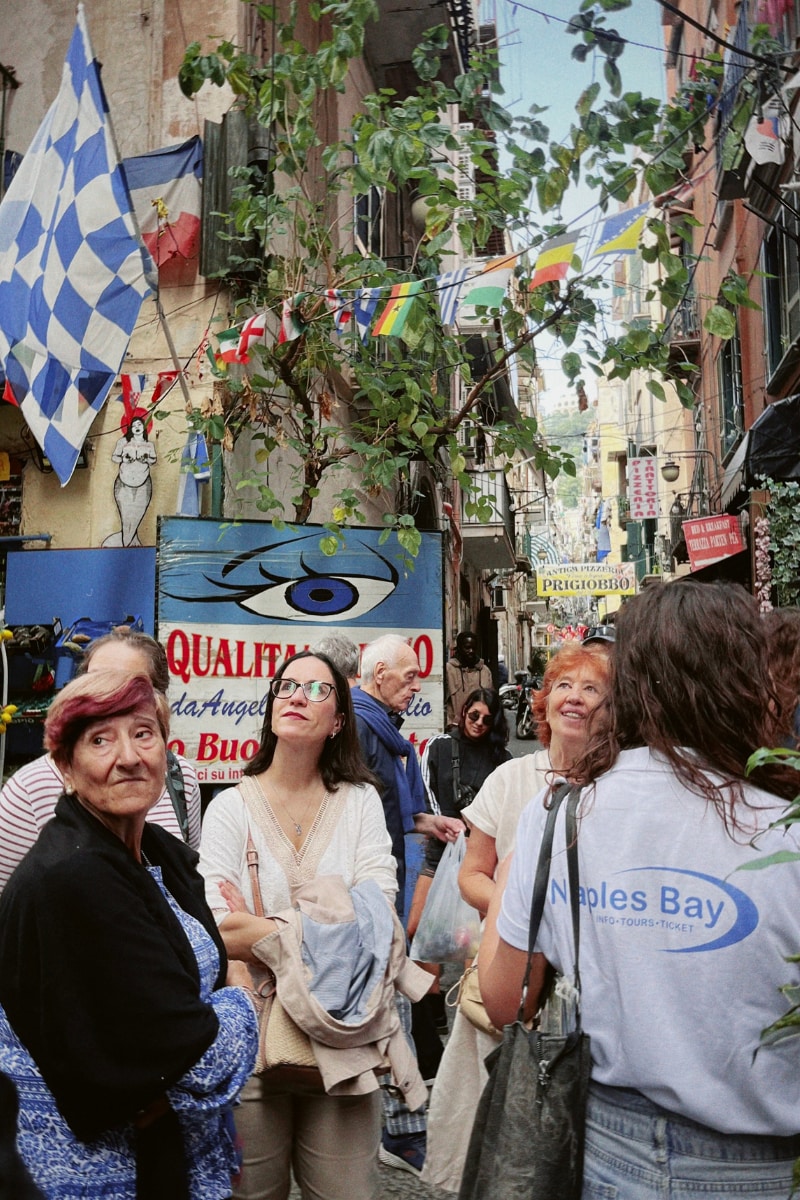 אמנות רחוב היסטורית בנאפולי וברובע הספרדי