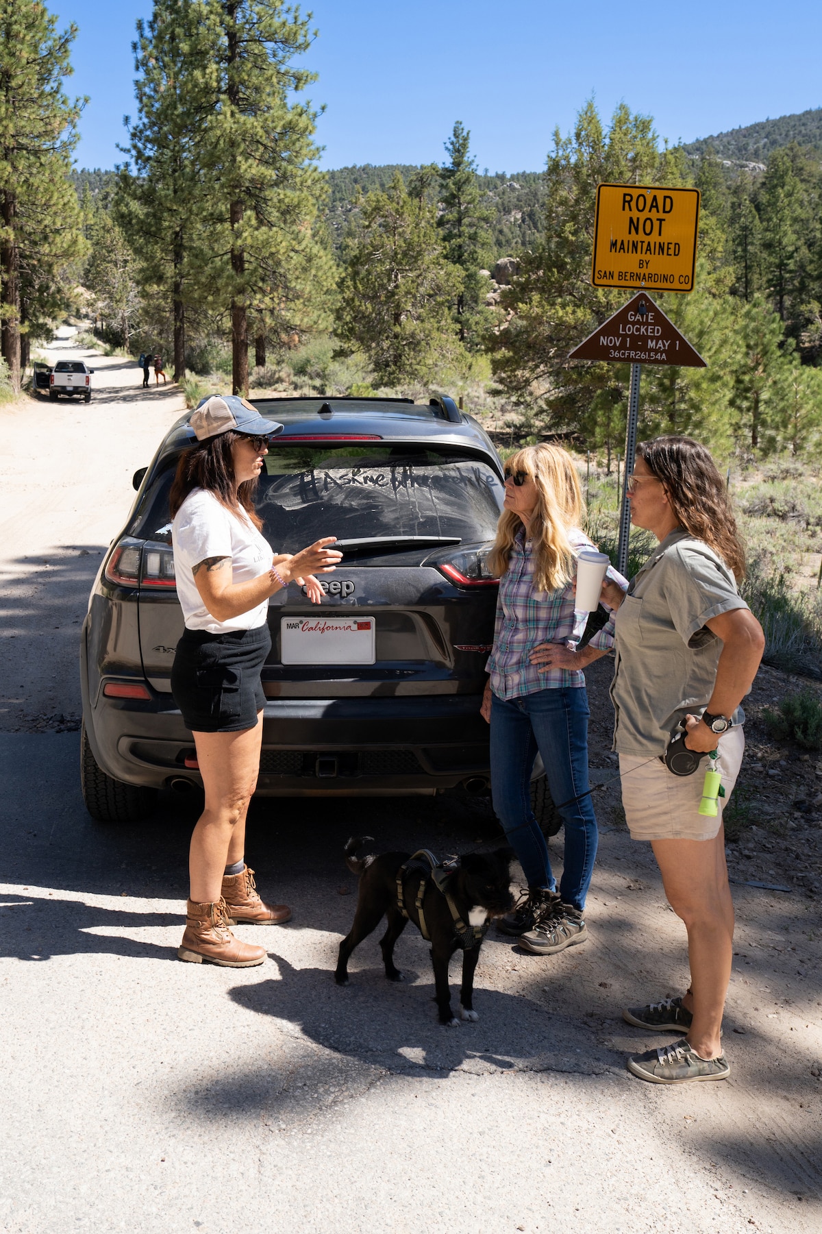Big Bear Jeep tour with charcuterie picnic lunch