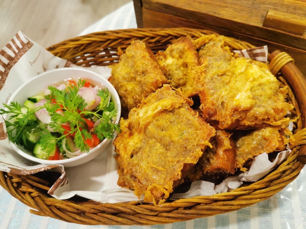 סיורי אוכל רחוב ב - Chiangmai Michelin Guide