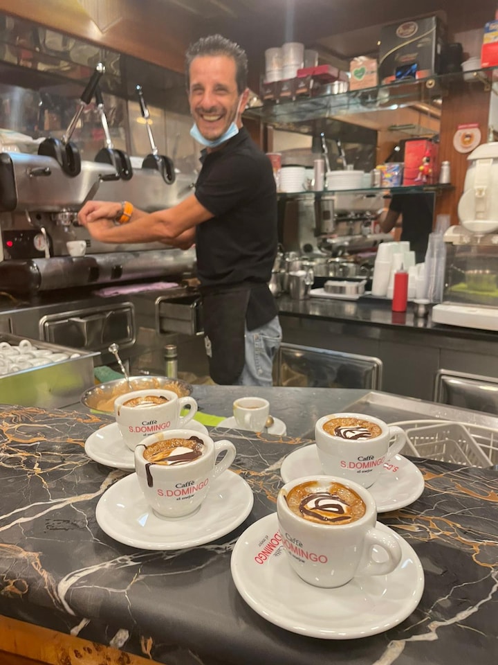 Plan your first visit to Naples · ☆4.98