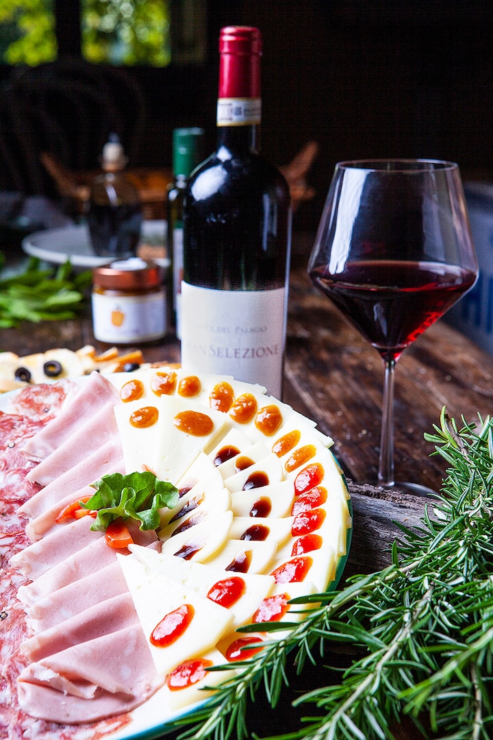 A Real Tuscan Wine Experience · ☆4.86