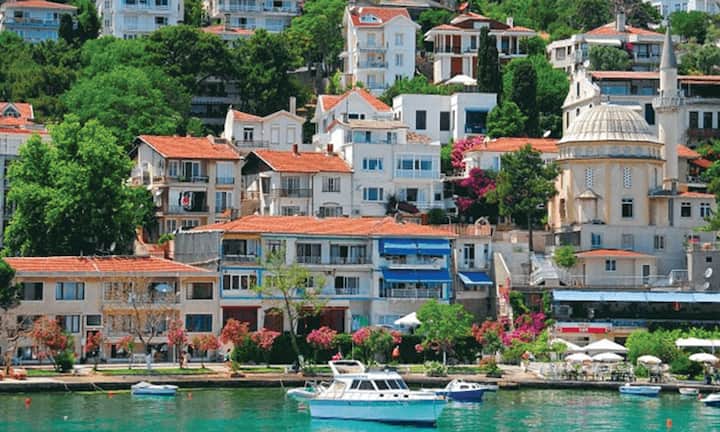 Приключение на Принцесовите острови: плуване, изследване и туризъм