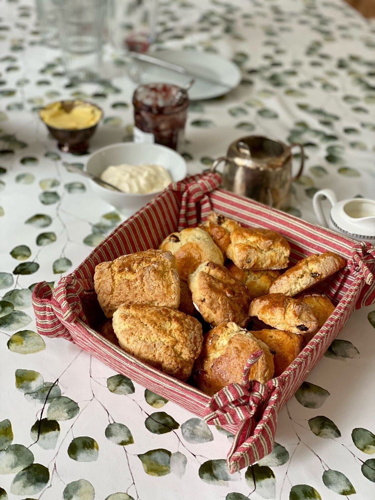 Irish Baking Traditional Recipes in Victorian Home