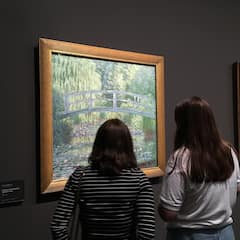 Impressionist treasures at Orsay Museum - small gp