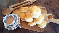 Bake scones in a 16th century cottage