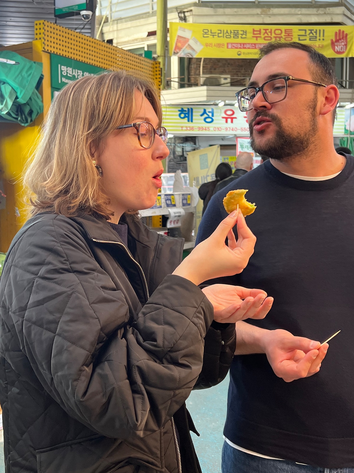Mangwon Market Food Tour:Cheap Eats to Fancy Bite
