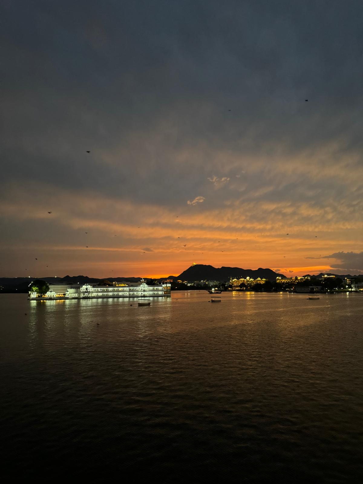 All Inclusive Udaipur Sightseeing Private Tour