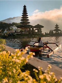 双子湖和 Banyumala 瀑布北部之旅