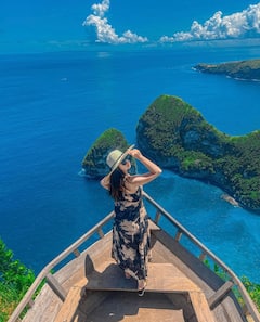 หาดทรายและวิวที่สวยงามของนูซาเพนิดา
