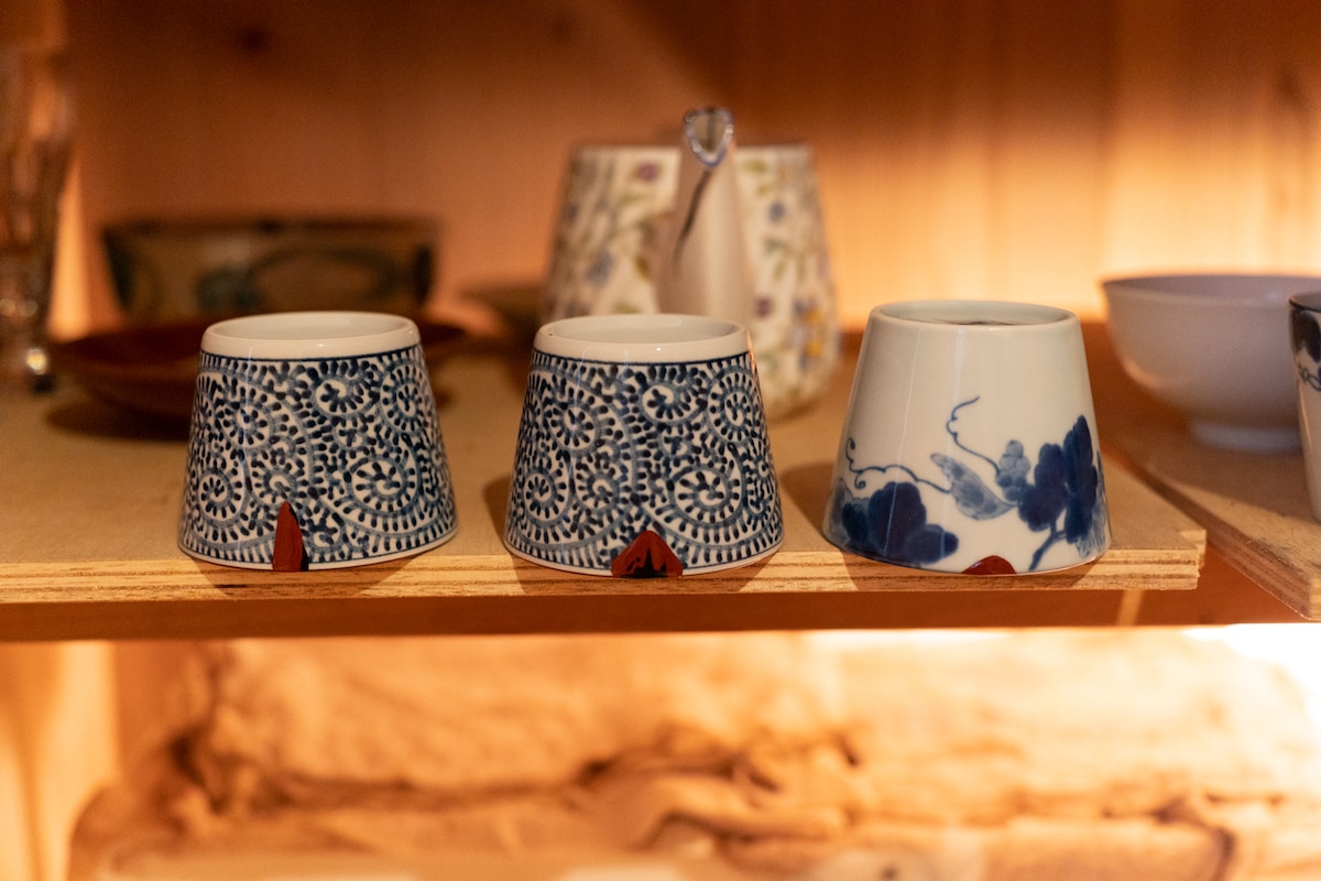 Learn kintsugi in Kyoto