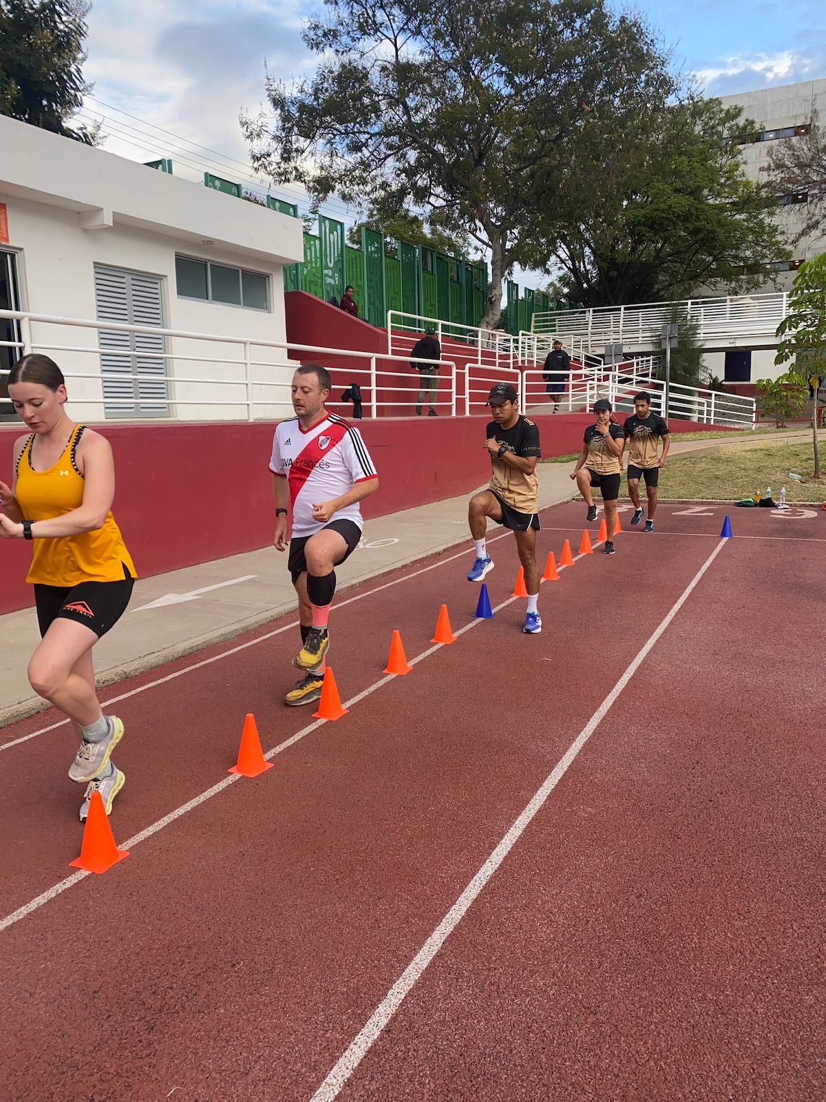 Train with Oaxacan Runners at the Track