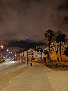 Pasea por Casablanca de noche