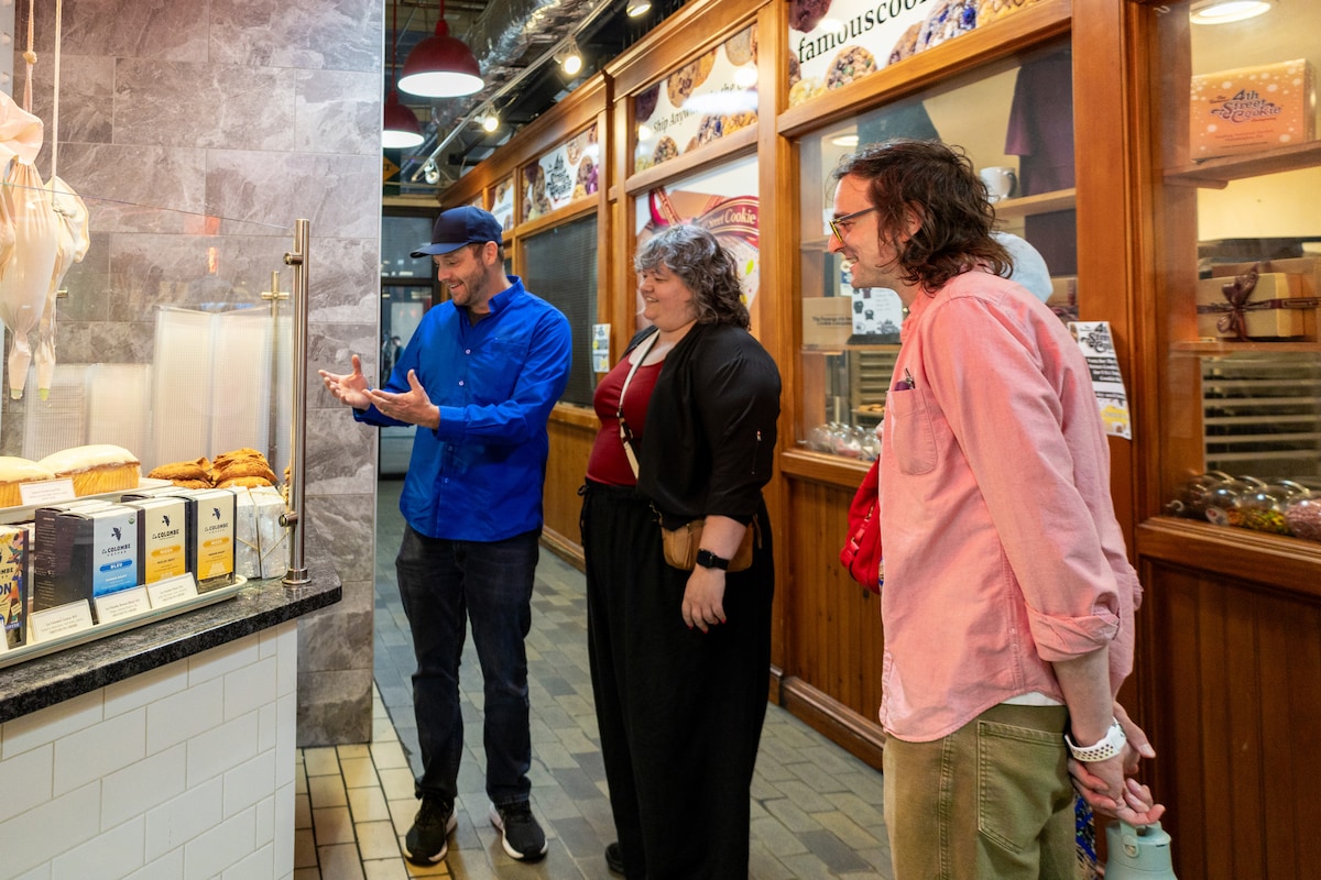 Explore the food of Italian 
Market Philadelphia