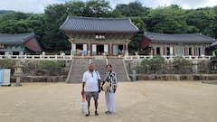 Explora Beomeosa y Hongbeopsa y almuerza en un templo